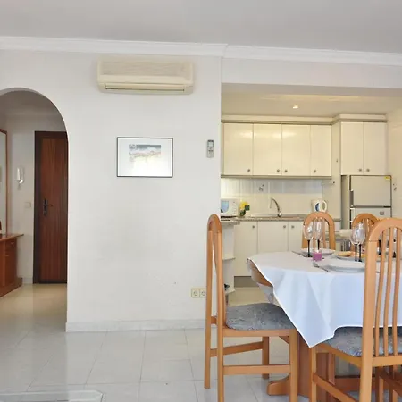 Apartment Rnet - Rhc- 2214 - Center *